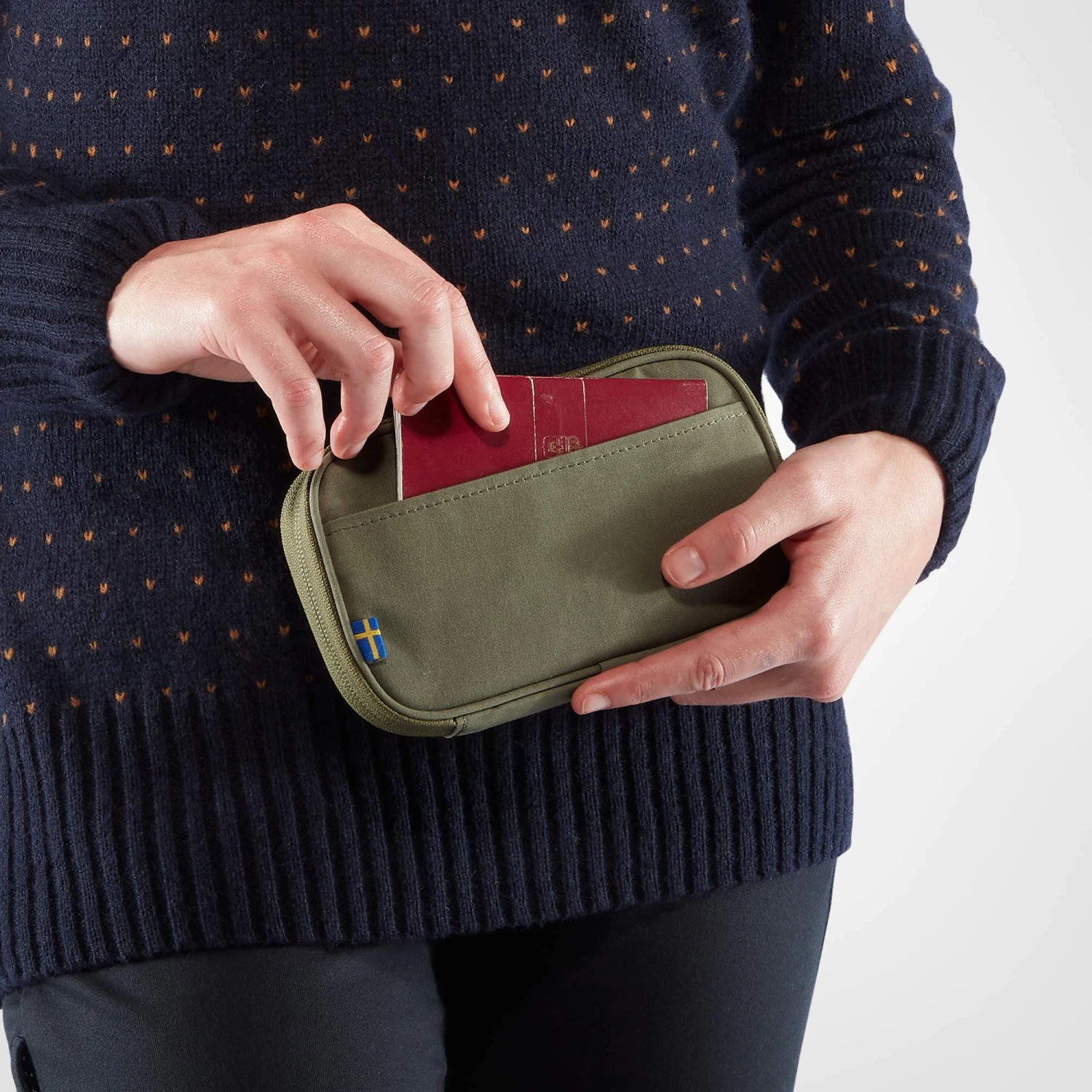 FJÄLLRÄVEN KÅNKEN TRAVEL WALLET - Portmonee 5 FJÄLLRÄVEN KÅNKEN TRAVEL WALLET - Portmonee – Bild 5
