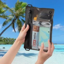 Nite Ize RUNOFF WATERPROOF TRAVEL POUCH - Packbeutel -Globetrotter Verkäufe 5637838755 l runoff waterproof travel pouch nite ize 24