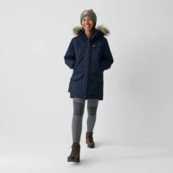 FJÄLLRÄVEN NUUK PARKA W Damen - Winterjacke 34 FJÄLLRÄVEN NUUK PARKA W Damen - Winterjacke -Globetrotter Verkäufe 5638013394 o nuuk parka w fjaellraeven 24 1